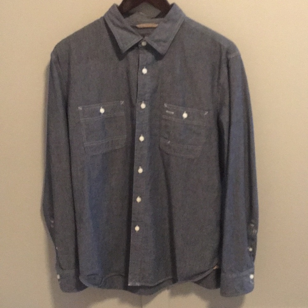 Wallin & Bros. Chambray Button Down